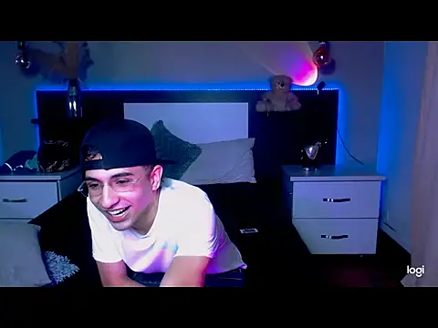 eriikjoness online show from 10/26/25, 04:18