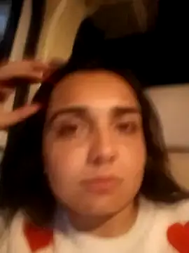 Snapshot of Mooon_danni chatting on 09/15/25, 11:16 Mooon danni online show from 09/15/25, 11:16