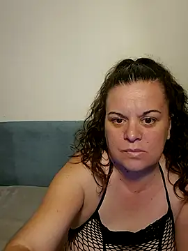 PerleRaree online show from 05/09/26, 08:36