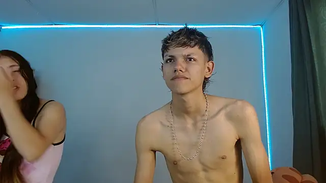 Lucy y Jacob online show from 09/11/25, 07:25