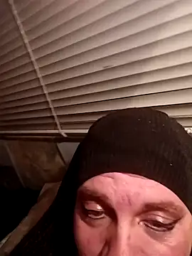 Snapshot of Rogue369 chatting on 10/11/25, 10:14 Rogue369 online show from 10/11/25, 10:14