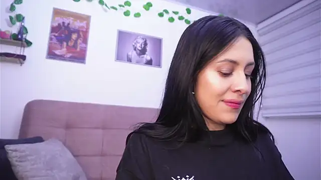 SophiieCumsx online show from 06/04/26, 01:44
