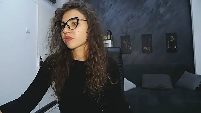 Snapshot of bigbuttjeny chatting on 10/05/25, 11:13 bigbuttjeny online show from 10/05/25, 11:13