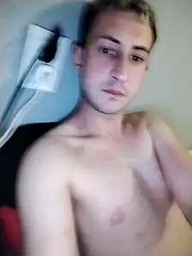 Snapshot of boytwink7 chatting on 10/11/25, 08:18 boytwink7 online show from 10/11/25, 08:18