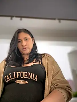 Snapshot of Elyross1_ chatting on 09/28/25, 08:25 Elyross1 online show from 09/28/25, 08:25