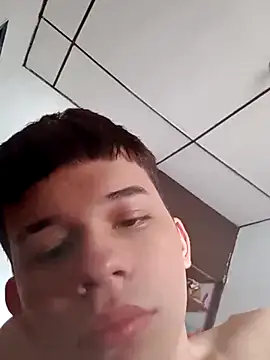 Snapshot of Daniel97Quintero chatting on 01/08/26, 12:29 Daniel97Quintero online show from 01/08/26, 12:29