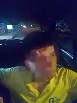 Snapshot of Daniel97Quintero chatting on 02/25/26, 05:28 Daniel97Quintero online show from 02/25/26, 05:28