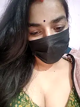 Snapshot of the_saavi chatting on 12/14/25, 12:21 the saavi online show from 12/14/25, 12:21