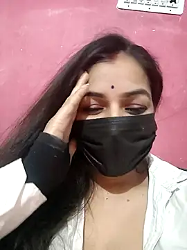 Snapshot of the_saavi chatting on 12/15/25, 04:44 the saavi online show from 12/15/25, 04:44