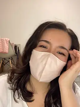 Snapshot of NATSUMI00 chatting on 10/05/25, 05:39 NATSUMI00 online show from 10/05/25, 05:39