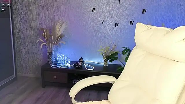 NikkiiStill online show from 03/06/26, 03:14