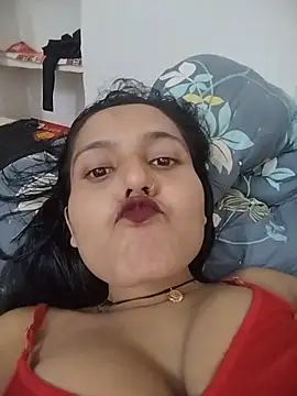 Snapshot of Sonam_shinde chatting on 07/08/26, 07:02 Sonam shinde online show from 07/08/26, 07:02