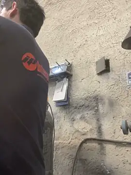 True Di online show from 11/25/25, 04:51