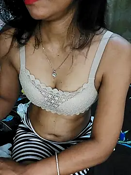 Snapshot of khushicpl chatting on 11/01/25, 04:53 khushicpl online show from 11/01/25, 04:53