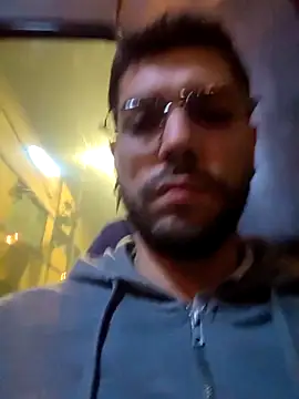 Snapshot of DanteWinter chatting on 11/15/25, 02:20 DanteWinter online show from 11/15/25, 02:20