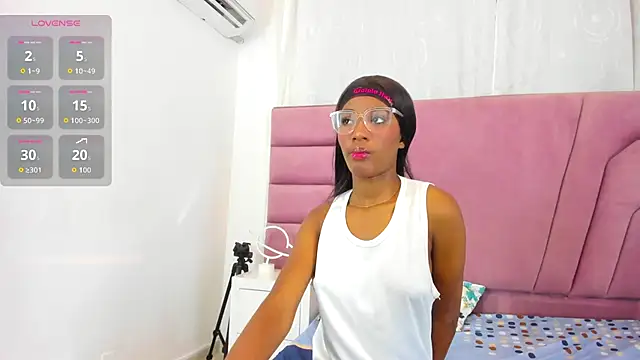 MarianRosse online show from 11/12/25, 09:36