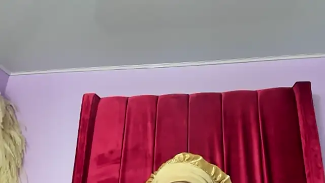 MarianRosse online show from 11/29/25, 05:05