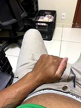 Snapshot of mtpgostoso chatting on 11/11/25, 12:38 mtpgostoso online show from 11/11/25, 12:38