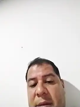 latinblack16 online show from 11/28/25, 03:20