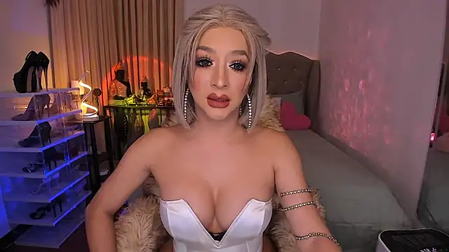 Dream Goddess online show from 02/05/26, 10:42