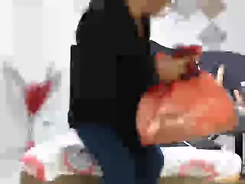 jatzibe hot 93 online show from 11/19/25, 08:53