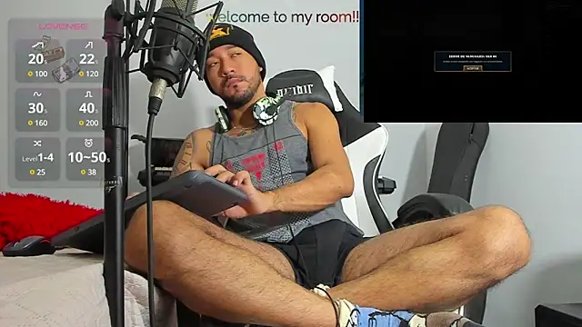 Snapshot of dereck_karter chatting on 12/13/24, 05:43 dereck karter online show from 12/13/24, 05:43