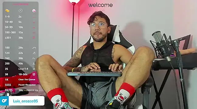 Snapshot of dereck_karter chatting on 01/04/25, 12:59 dereck karter online show from 01/04/25, 12:59