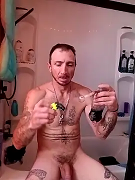 Snapshot of Mrluckstick chatting on 12/02/25, 05:30 Mrluckstick online show from 12/02/25, 05:30