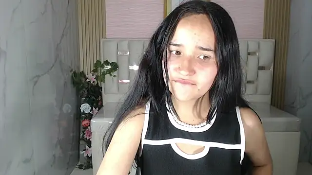 bella vibess s online show from 11/25/25, 03:06