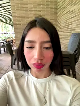 Snapshot of Min_junn chatting on 10/03/25, 08:39 Min junn online show from 10/03/25, 08:39