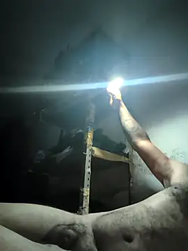 Ferxxxo1503 online show from 04/15/26, 05:47