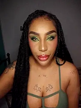 Snapshot of Queen_Amara chatting on 05/09/26, 03:45 Queen Amara online show from 05/09/26, 03:45