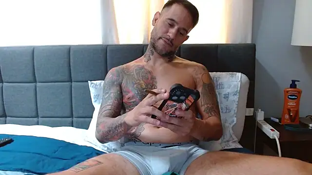 SexyFitDaddyy online show from 09/16/25, 04:30