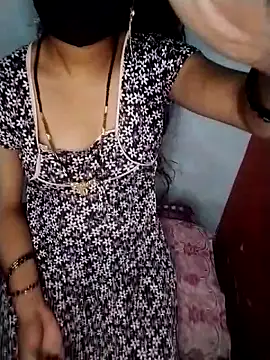 Snapshot of Komal-Rajput chatting on 09/24/25, 07:06 Komal-Rajput online show from 09/24/25, 07:06