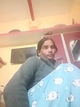 Snapshot of Hot-kal93 chatting on 12/16/25, 07:19 Hot-kal93 online show from 12/16/25, 07:19