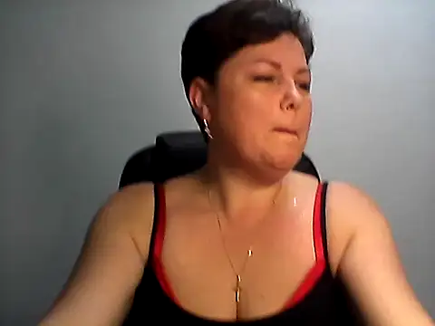 EllaLove2277 online show from 11/15/25, 06:04