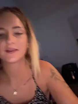 Lyra XX online show from 07/03/26, 10:38