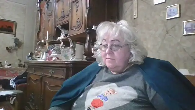 Snapshot of Lala-Love56 chatting on 10/18/25, 07:36 Lala-Love56 online show from 10/18/25, 07:36