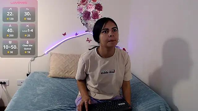 Snapshot of Valeryxs chatting on 10/01/25, 07:20 Valeryxs online show from 10/01/25, 07:20