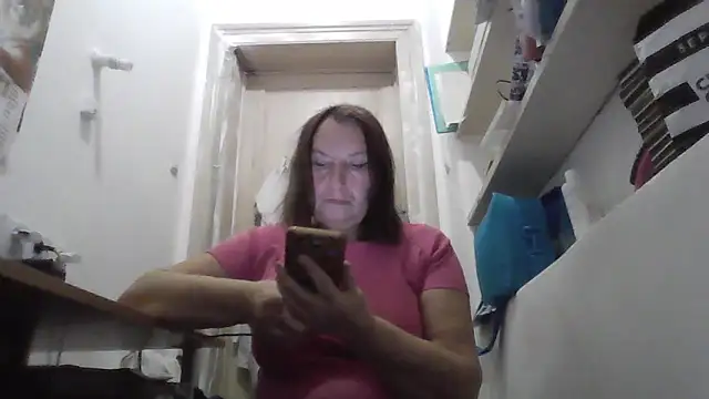 AnnaLive570 online show from 12/16/25, 05:34