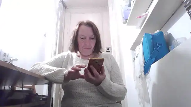 AnnaLive570 online show from 03/27/26, 05:24