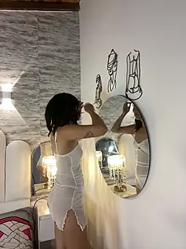 Kristy1  online show from 09/21/25, 11:01