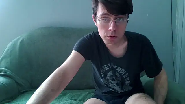 Snapshot of Eric_Basilio chatting on 09/22/25, 11:45 Eric Basilio online show from 09/22/25, 11:45