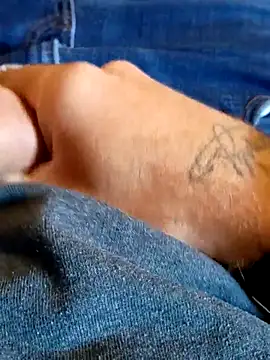 Snapshot of Gain2in1 chatting on 11/04/25, 07:35 Gain2in1 online show from 11/04/25, 07:35