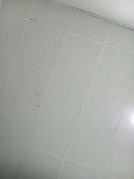 Snapshot of Andr3s69xxx chatting on 02/15/26, 07:54 Andr3s69xxx online show from 02/15/26, 07:54