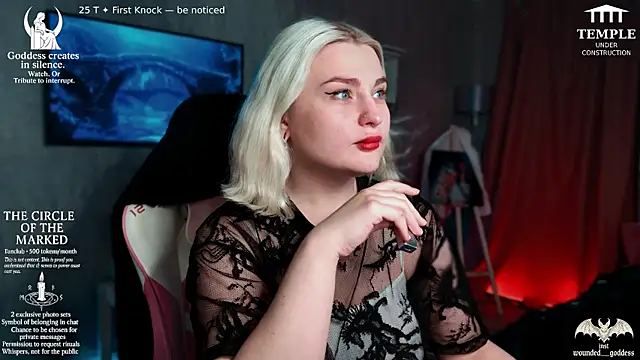 Wounded Goddess  online show from 11/15/25, 05:49