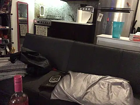 littyleesh1 online show from 05/25/26, 12:27