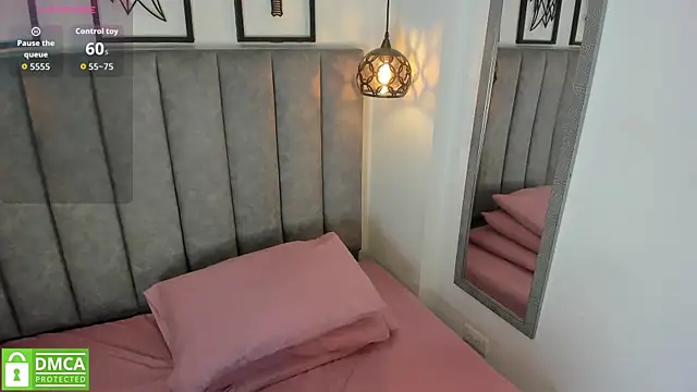 Snapshot of Katrina_Burns chatting on 01/15/26, 07:17 Katrina Burns online show from 01/15/26, 07:17