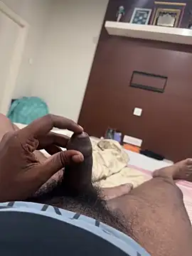 Snapshot of Chaitu-teluguhot chatting on 09/16/25, 04:35 Chaitu-teluguhot online show from 09/16/25, 04:35