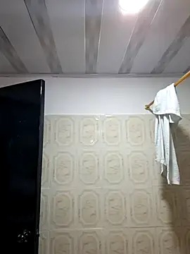 yeffito1 online show from 09/17/25, 03:57